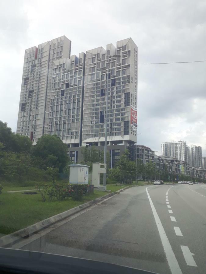 Mufasa Suites At Tamarind Suites With Wifi Netflix Coway Level 8 Cyberjaya Exteriér fotografie